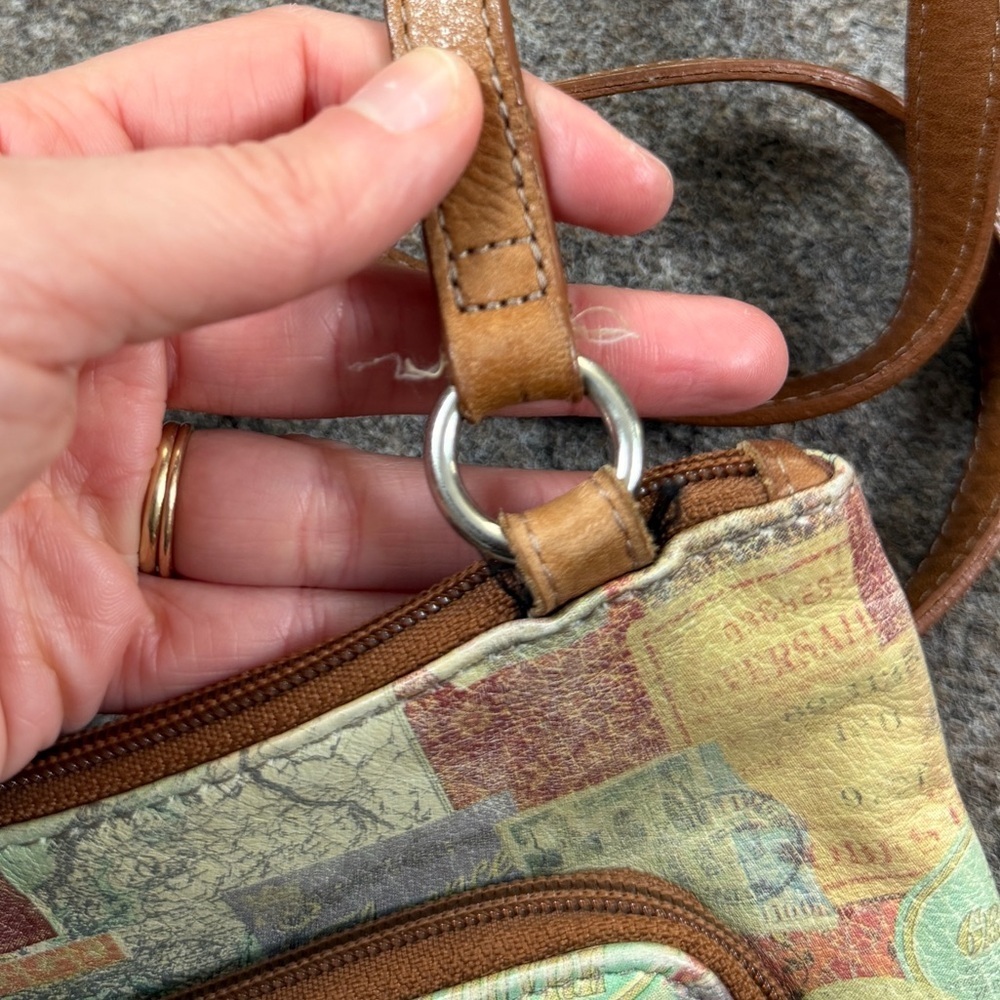 Vintage Fossil London Travel Stamps Leather Crossbody Bag Wallet Front Pocket - Picture 5 of 9